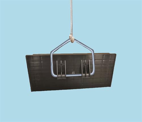 7 1/4" Wide Stoplog Retainer